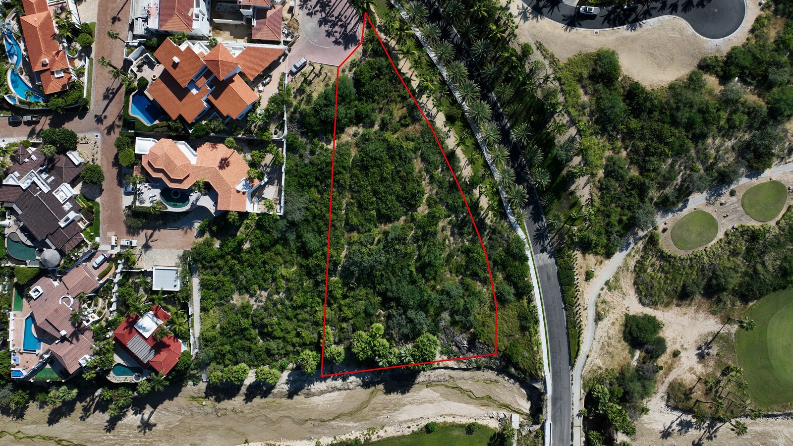 Lot 33 boundary, Palmilla Norte